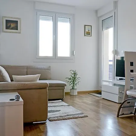 Apartament Roska